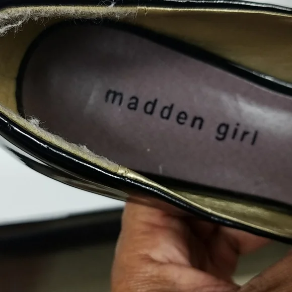 Madden Girl, black, taupe and reptile platforms - Picture 13 of 14